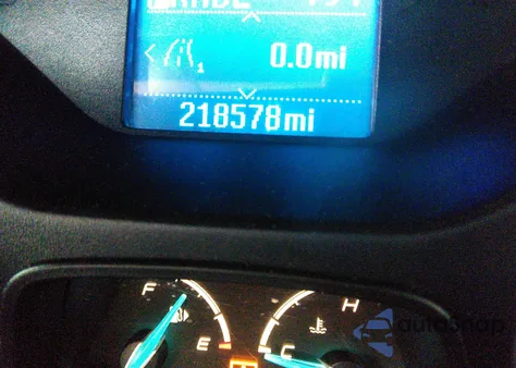 2012 Ford Focus Se z USA, uszkodzony, nr VIN 1FAHP3F2XCL469985